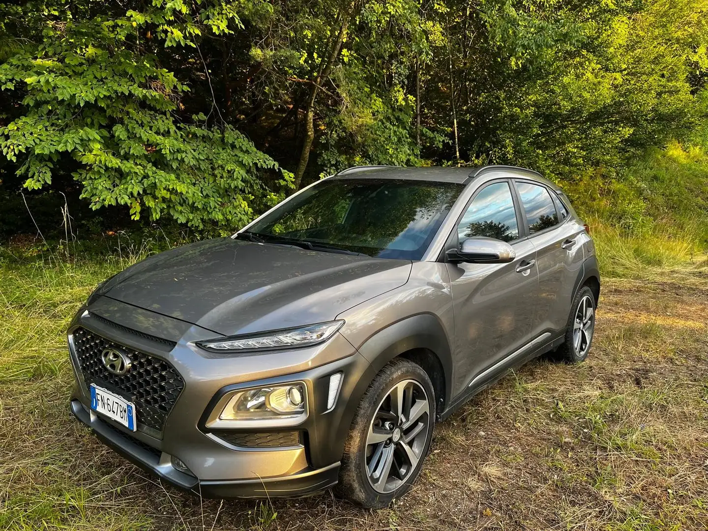 Hyundai KONA Kona I 2017 1.6 t-gdi Style 4wd 177cv dct Grigio - 1