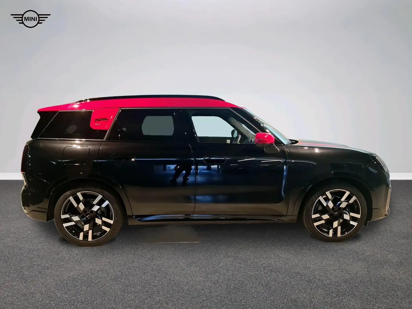 MINI Countryman SE MINI Countryman SE ALL4 Zwart - 2
