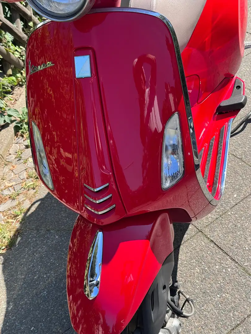 Piaggio Primavera 4 T Rouge - 2