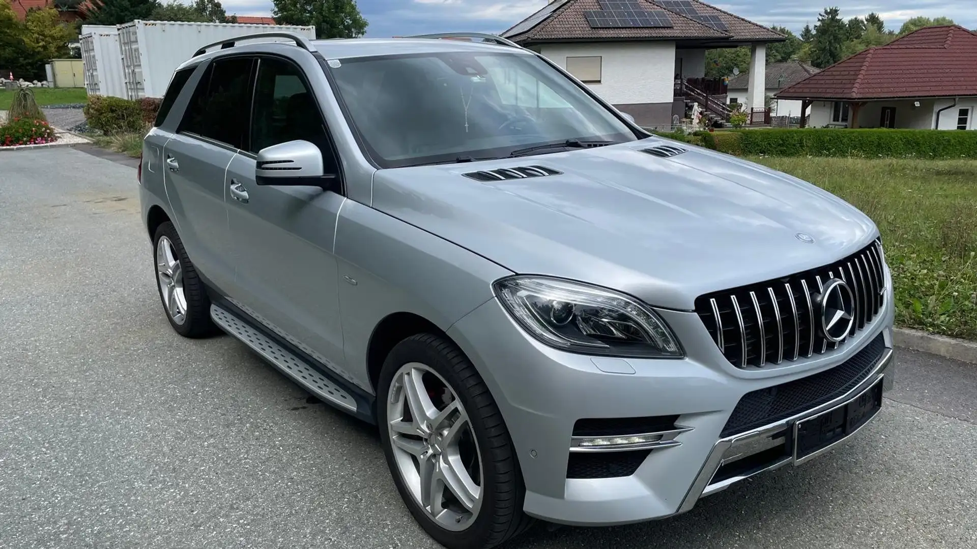 Mercedes-Benz ML 350 ML 350 BlueTEC 4MATIC Aut. DPF Silber - 1