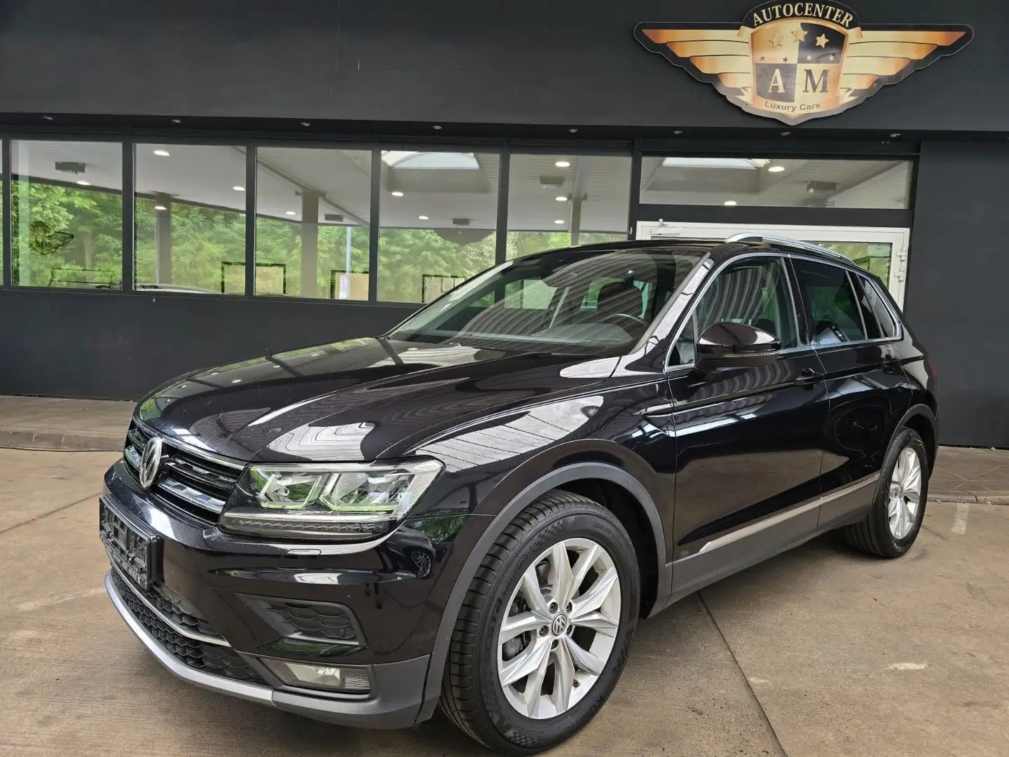 Volkswagen Tiguan 2.0 TDI SCR DSG Highline PANORAMA/AHK/18" Negro - 1