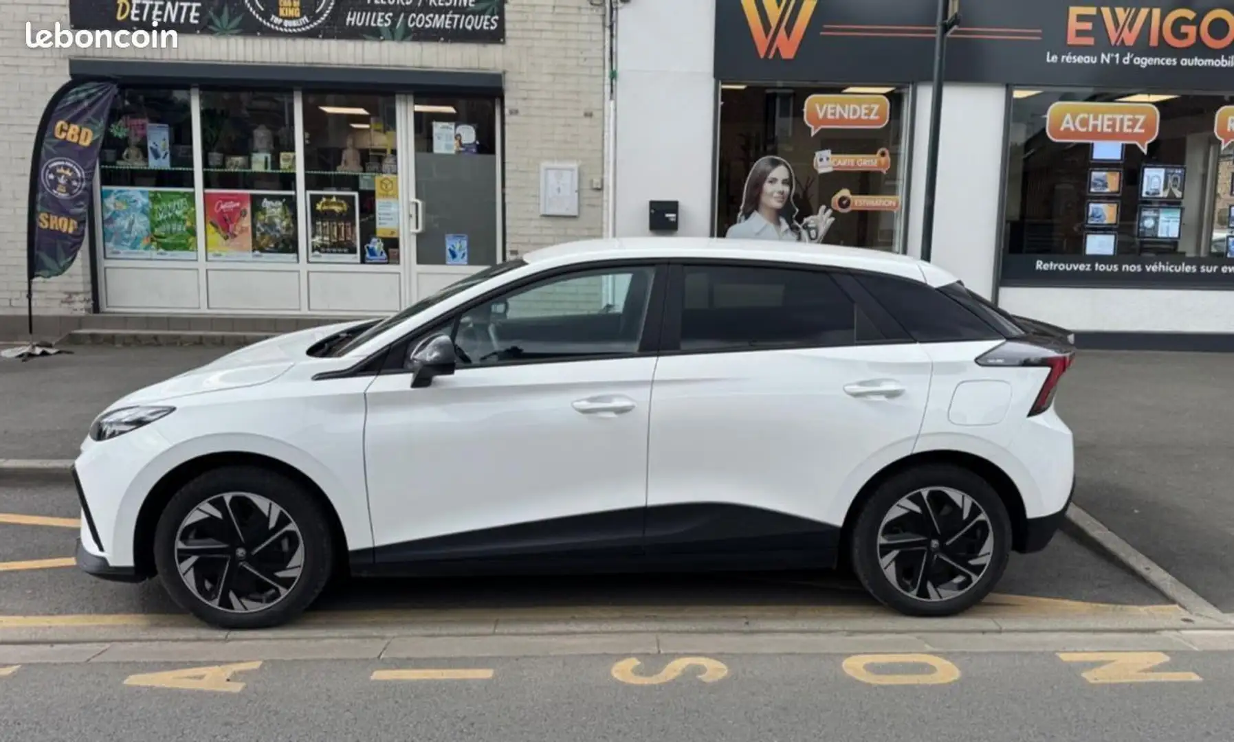 MG MG4 electric 205 92ppm 64kwh comfort bva Weiß - 2