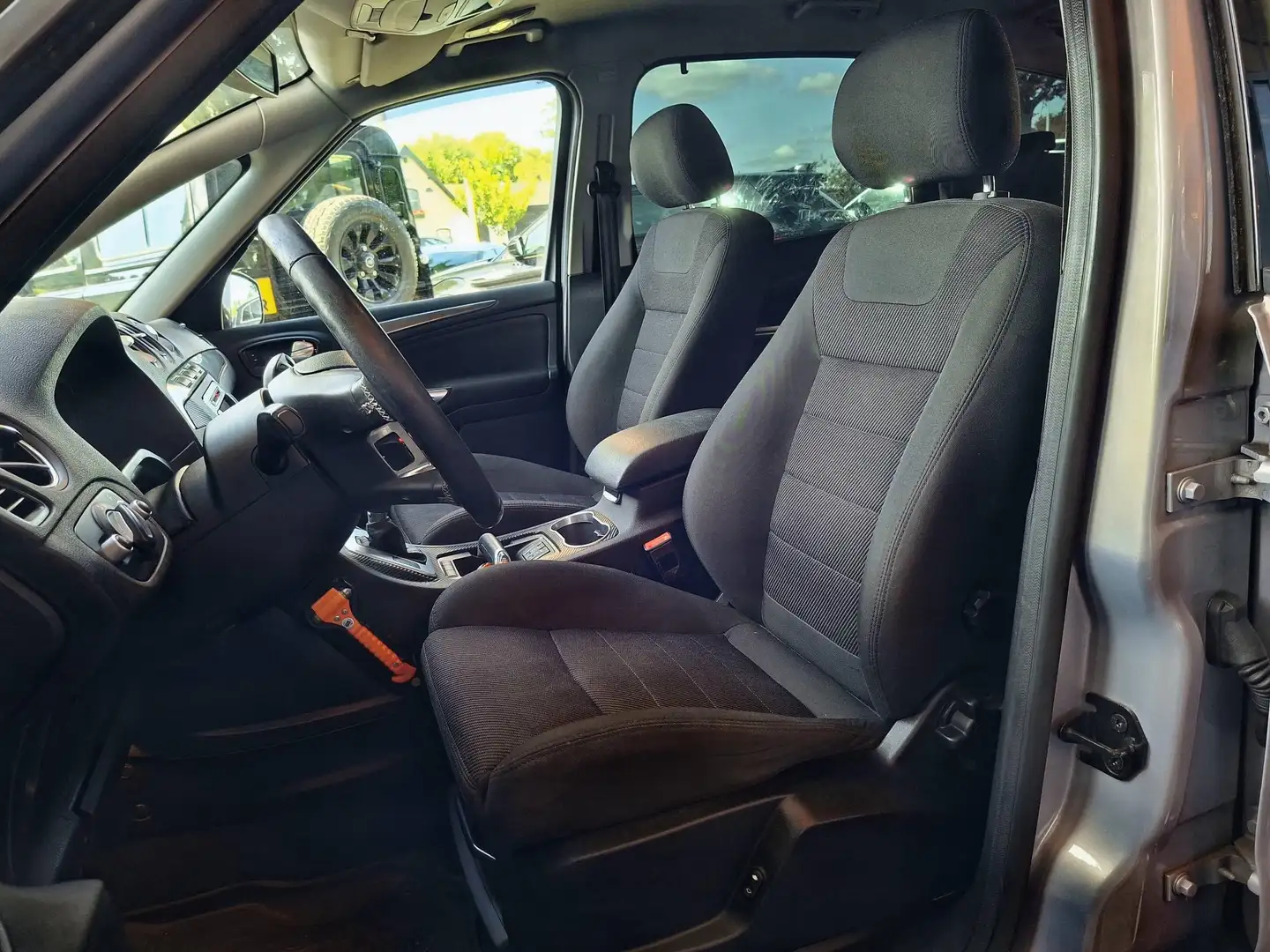 Ford S-Max 2.0 EcoBoost Titanium 7p. Grijs - 2