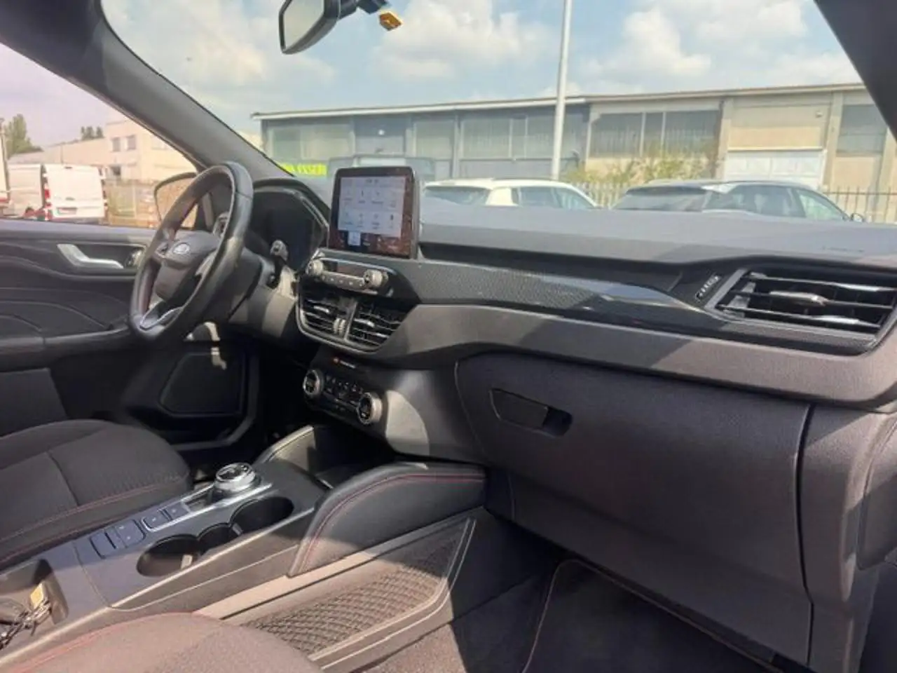 Ford Kuga 2.5 Full Hybrid 190 CV CVT AWD ST-Line Design, миниатюра 13