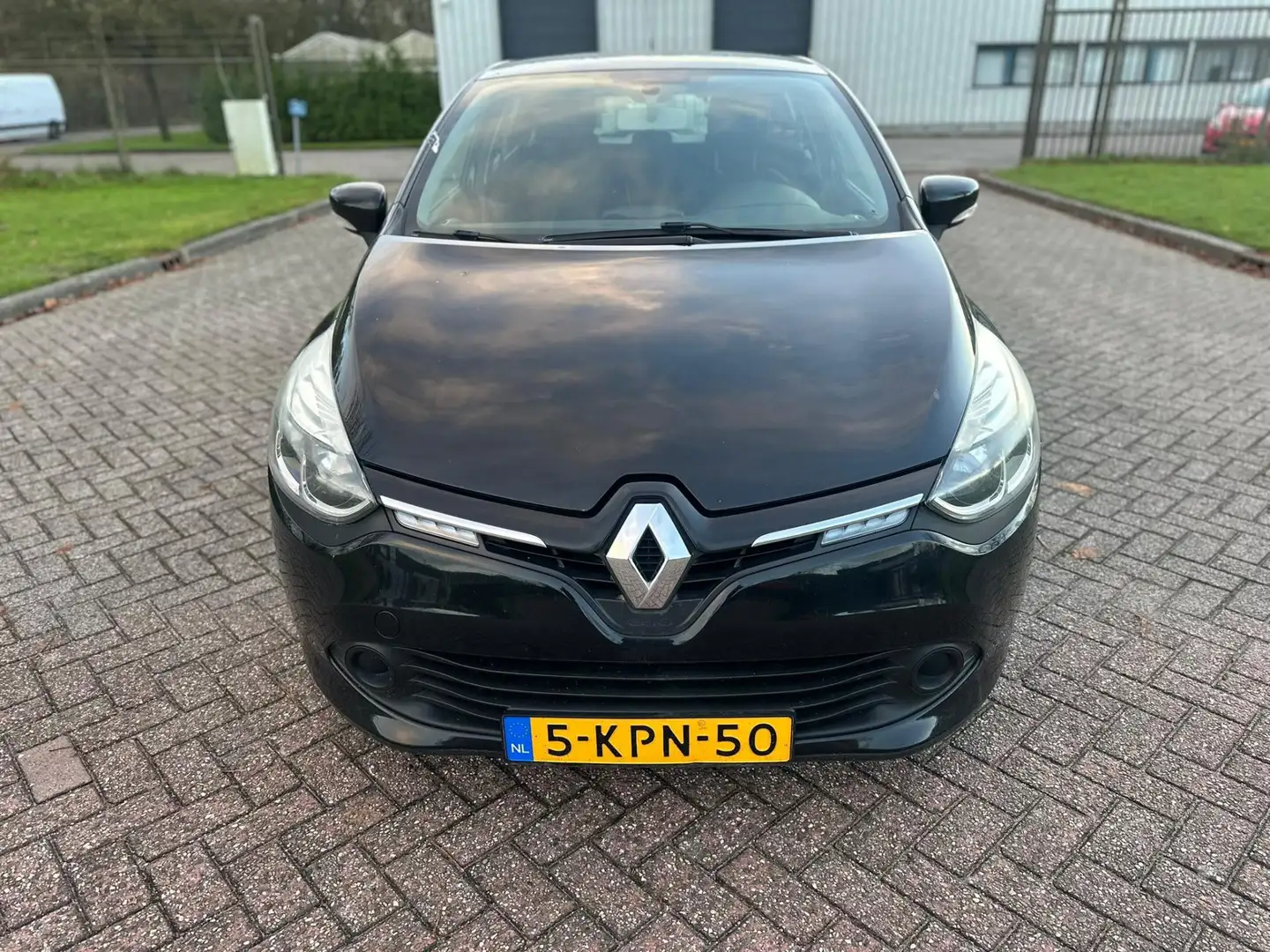 Renault Clio 0.9 TCe Expression/5deurs/airco/bluetooth Schwarz - 2