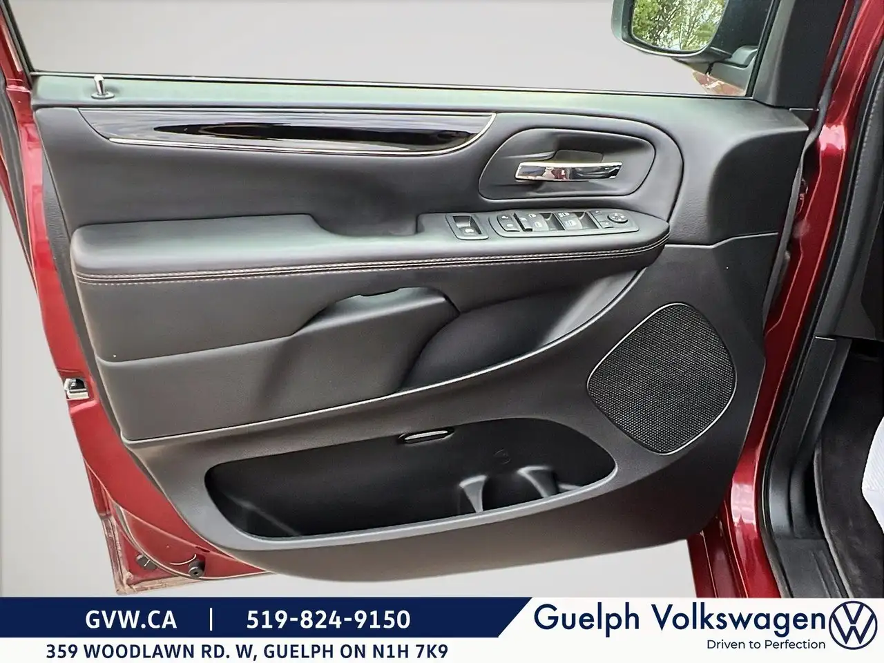 Dodge Grand Caravan fotografie Dodge Grand Caravan
