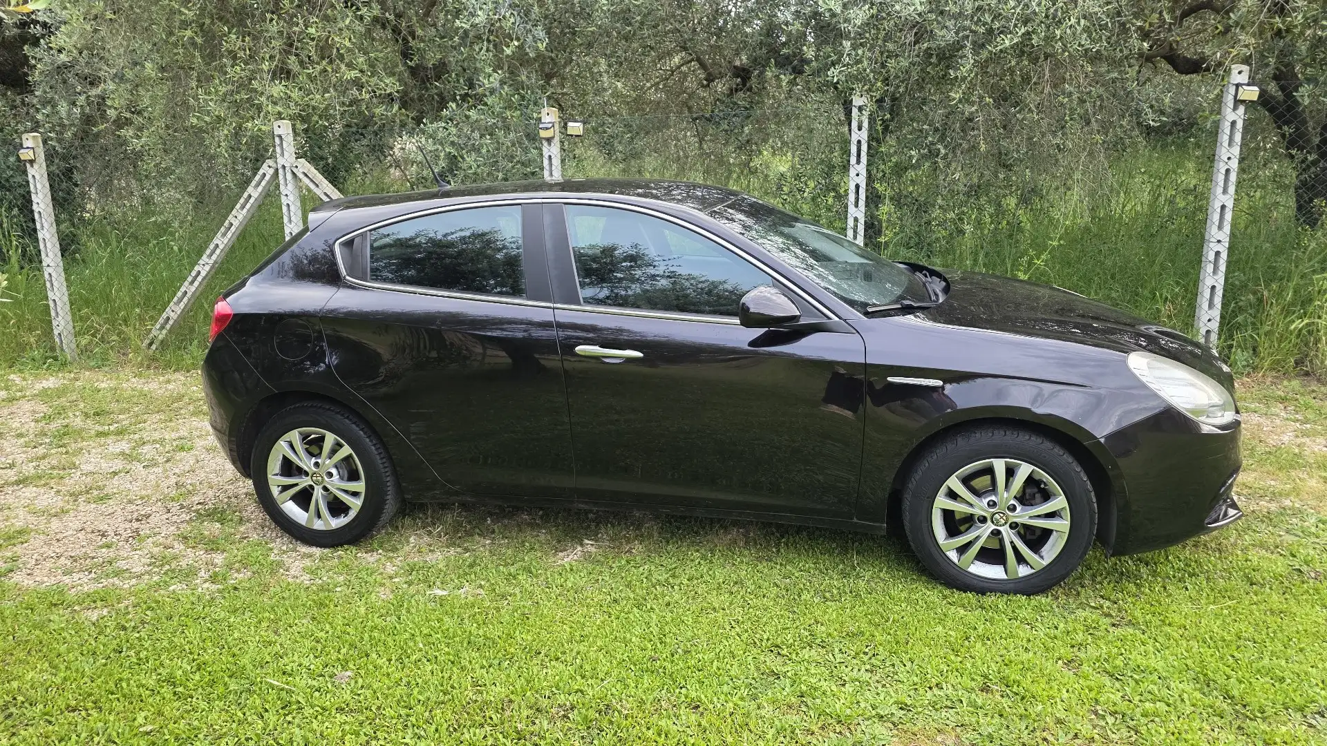 Alfa Romeo Giulietta 1.6 jtdm(2) Distinctive - 2