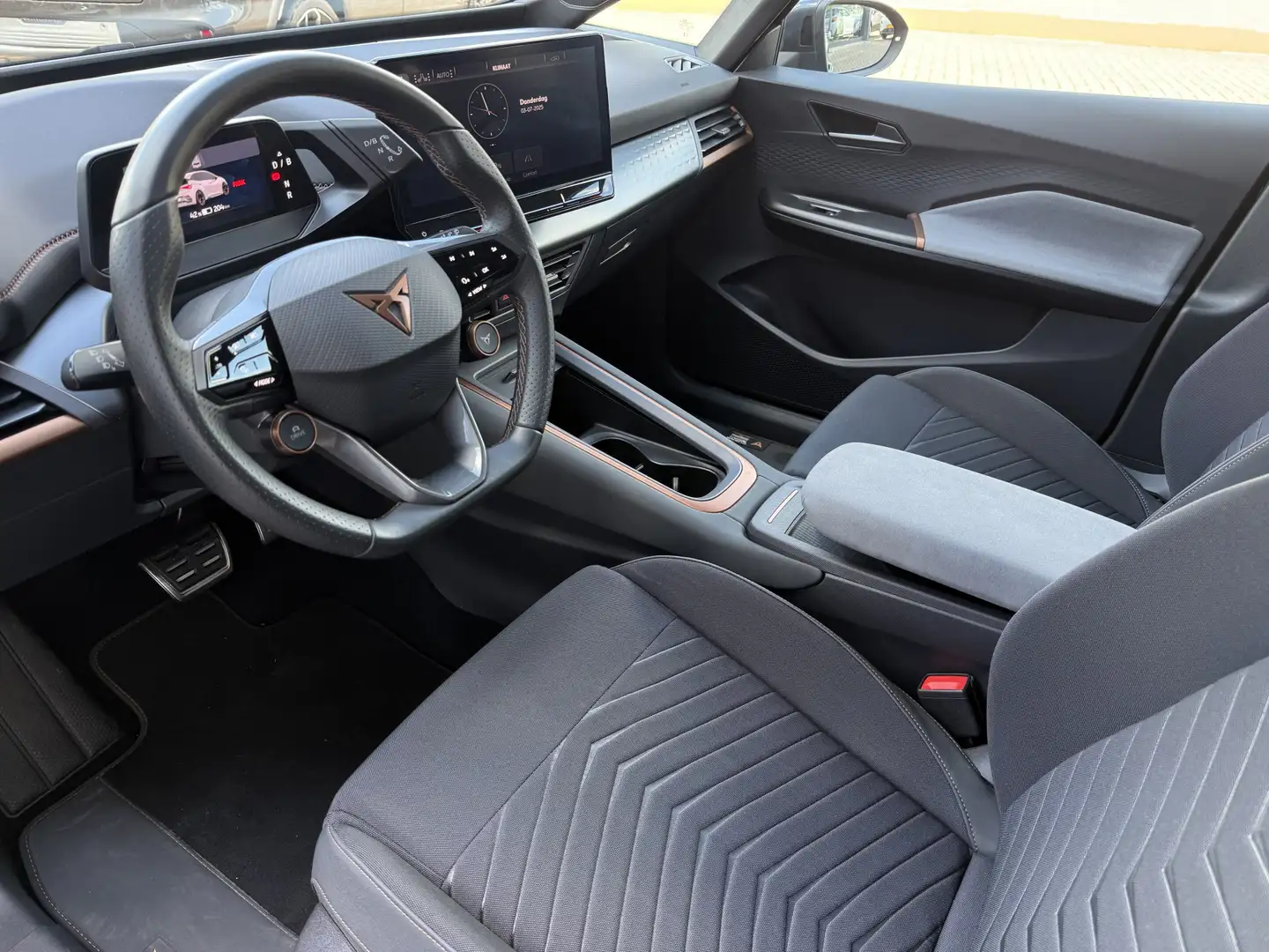 CUPRA Born Adrenaline 82 kWh | 82kWh | Grijs - 2