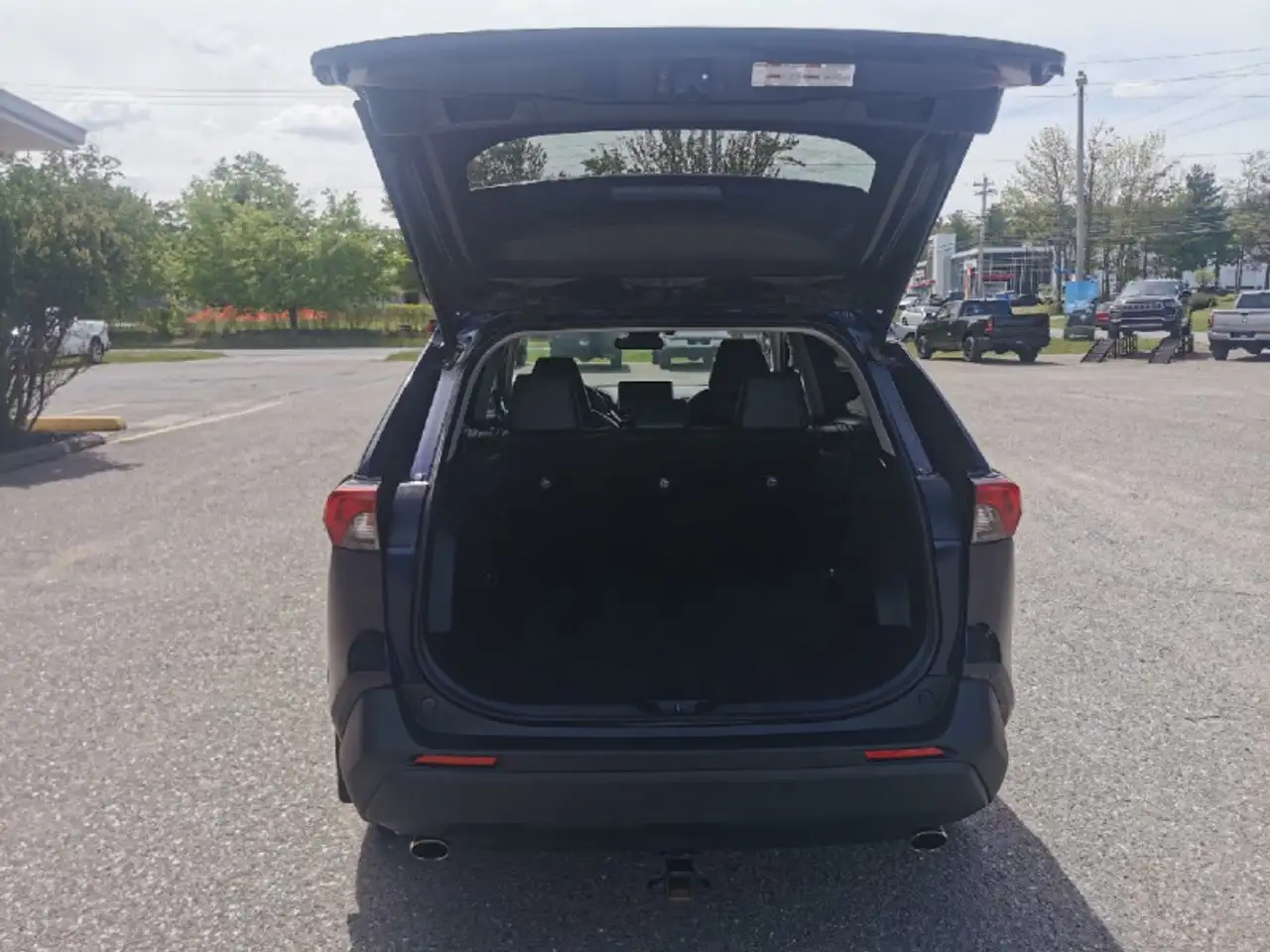 Toyota RAV 4 снимка Toyota RAV 4