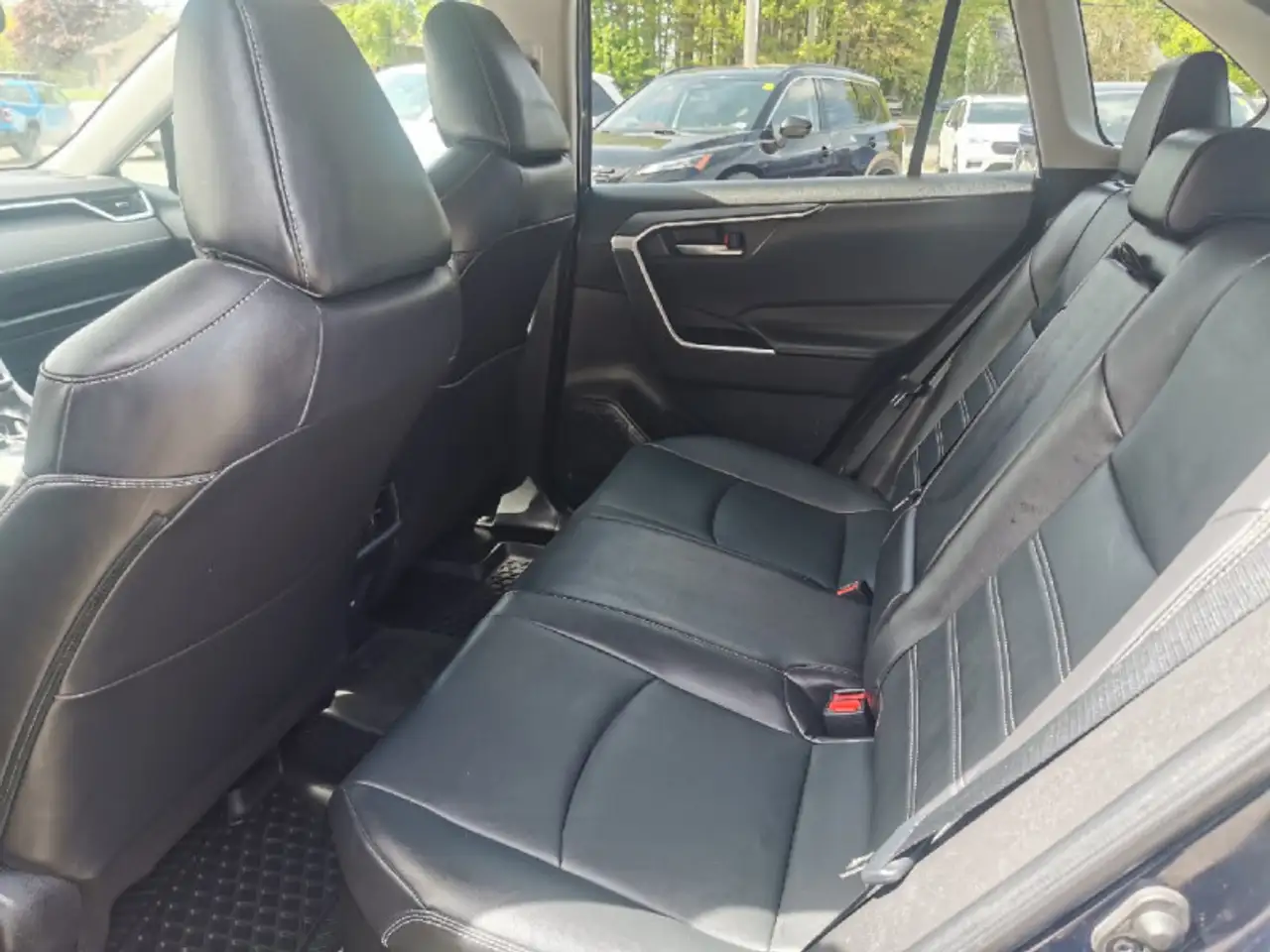 Toyota RAV 4 снимка Toyota RAV 4