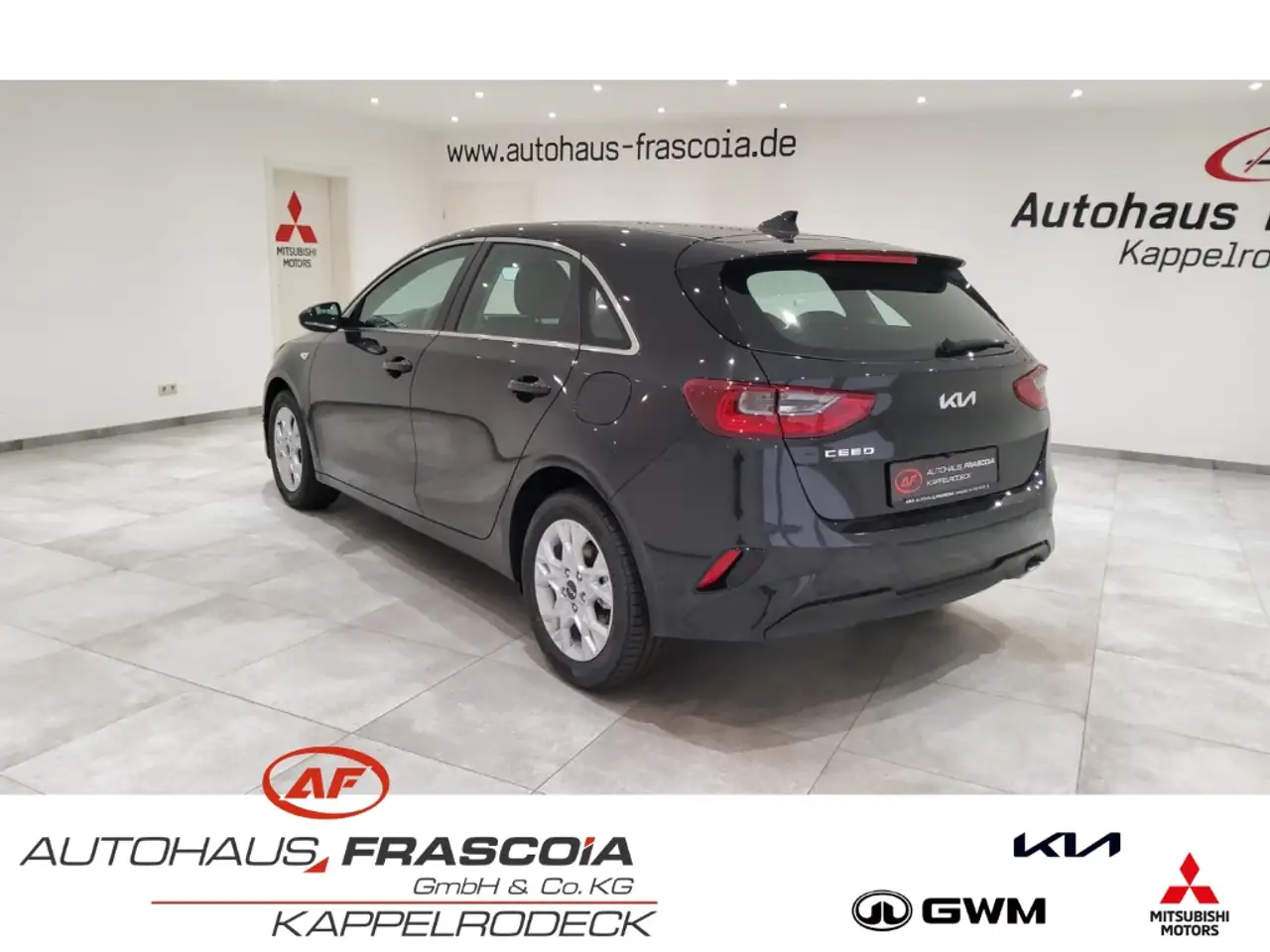 Kia Ceed / cee'd 1.0 Vision 100 Navi PDC hi. SHZ Rückfahrkam. Apple 7