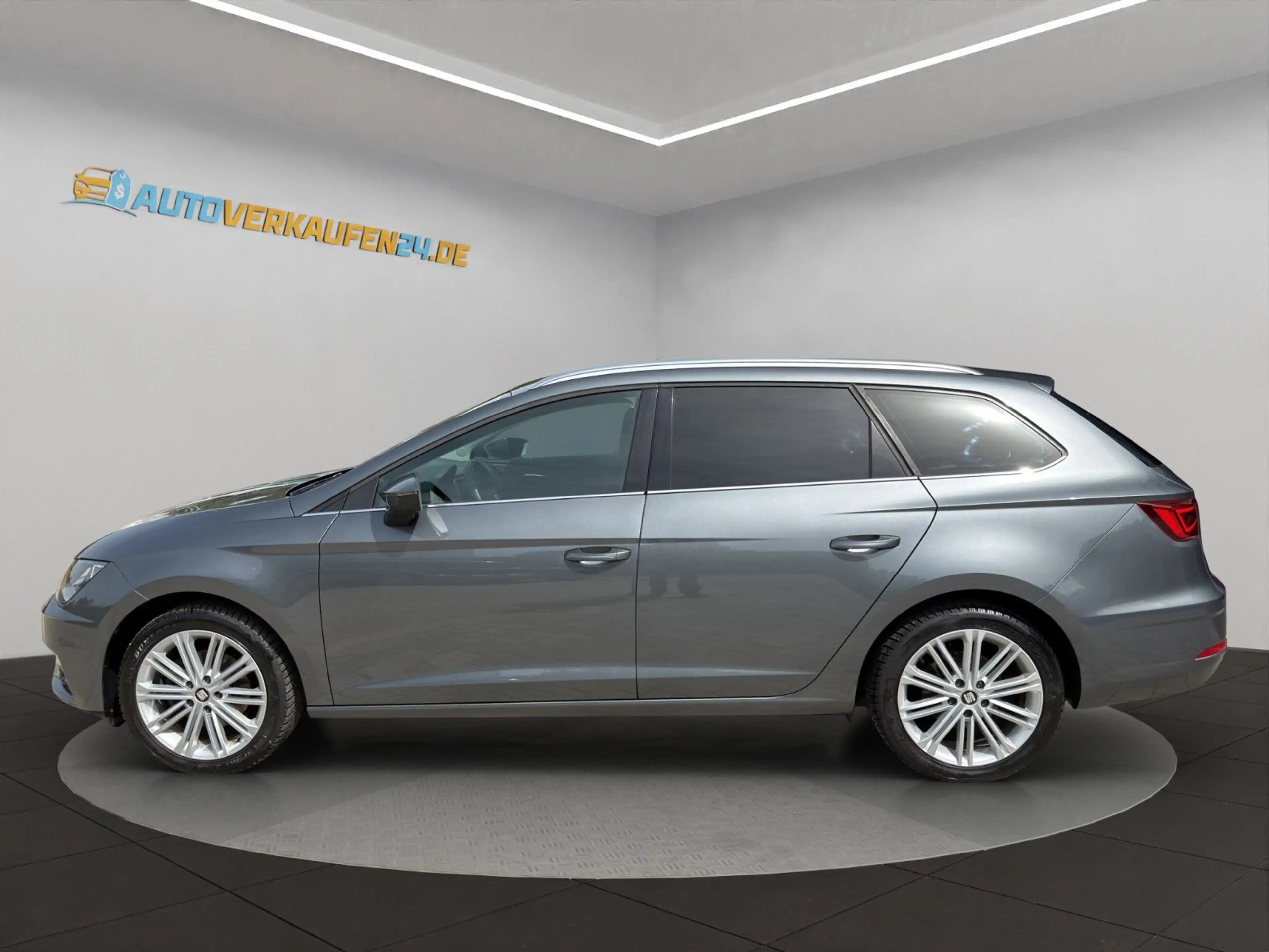 SEAT Leon ST 2.0TDI DSG SEAT-SOUND ACC AHK TOP! 1.HD — photo 3