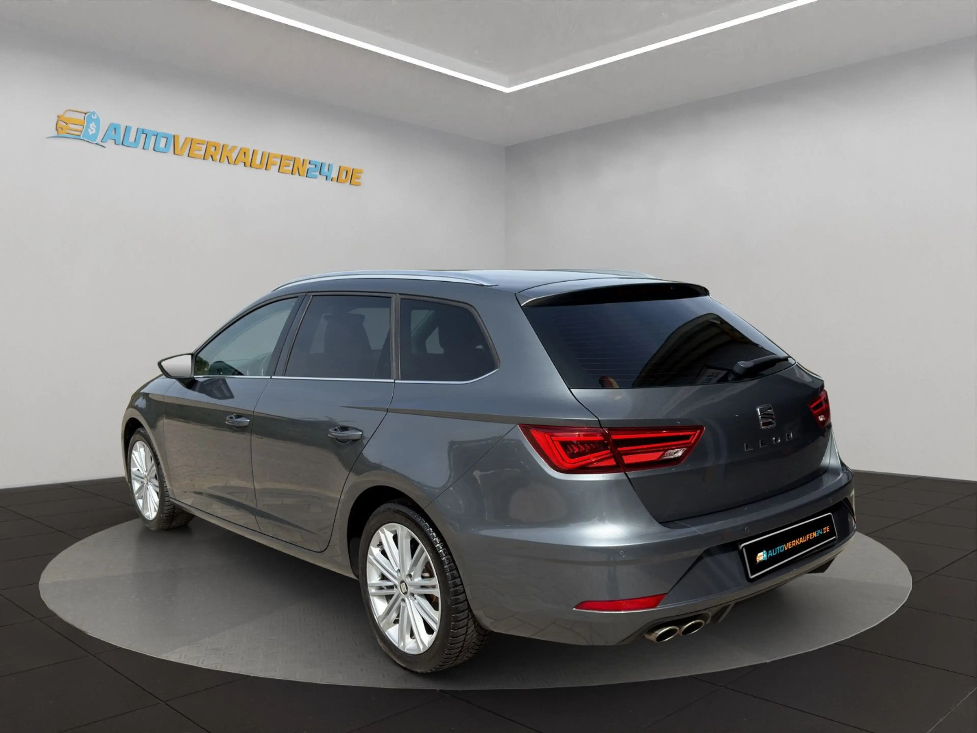 SEAT Leon ST 2.0TDI DSG SEAT-SOUND ACC AHK TOP! 1.HD — photo 4