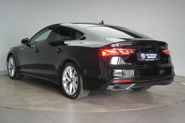 Audi A5 view 4