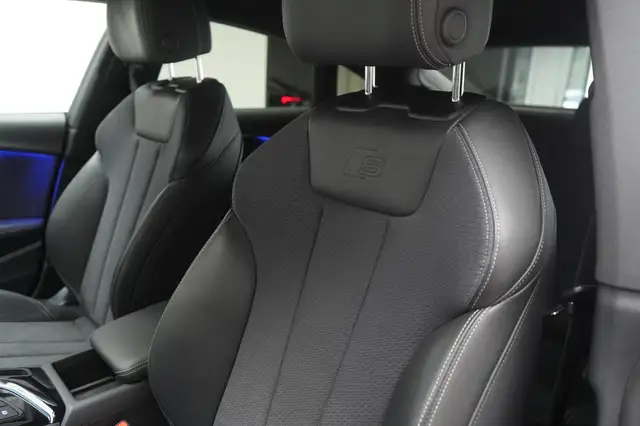 Audi A5 view 11