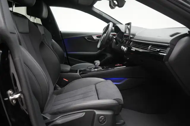 Audi A5 view 7