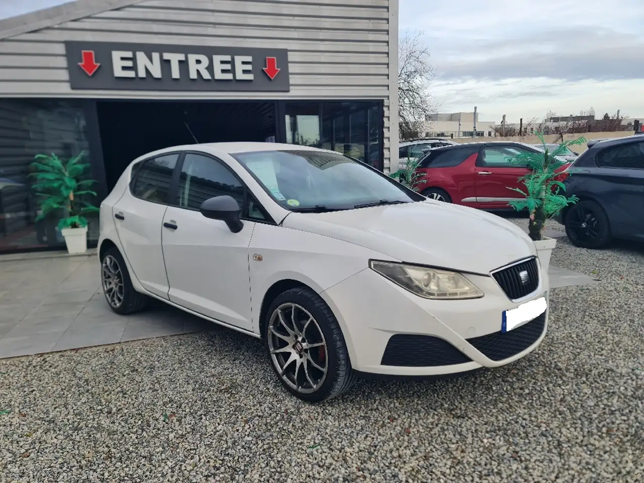 Seat Ibiza 1.2 TDI 75 CV * REPRISE POSSIBLE  *