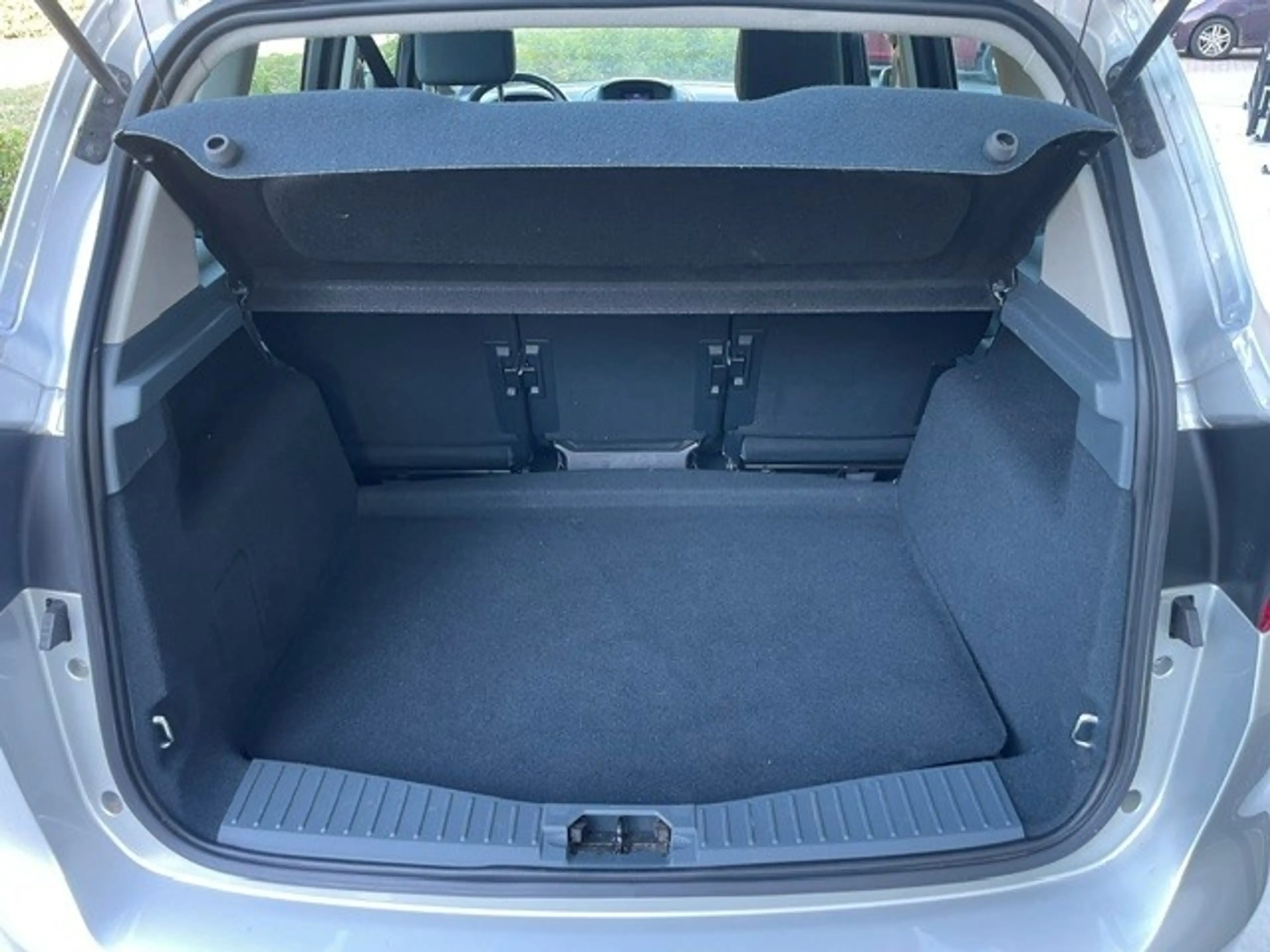 Ford C-Max 1.6 TI-VCT 105pk Trend — photo 8