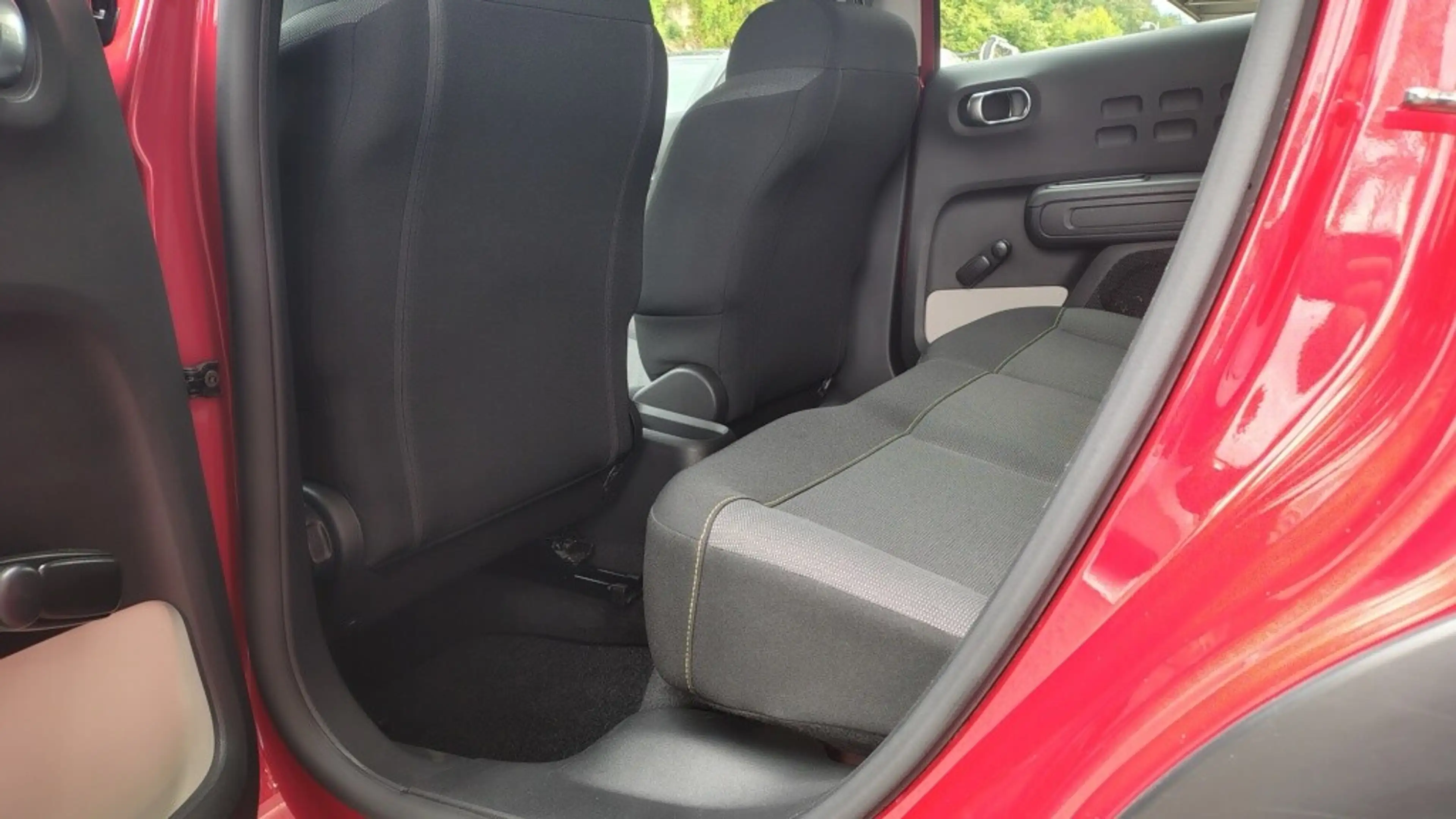 Citroen C3 1.2 PureTech 82 Feel (EURO 6d) — photo 10