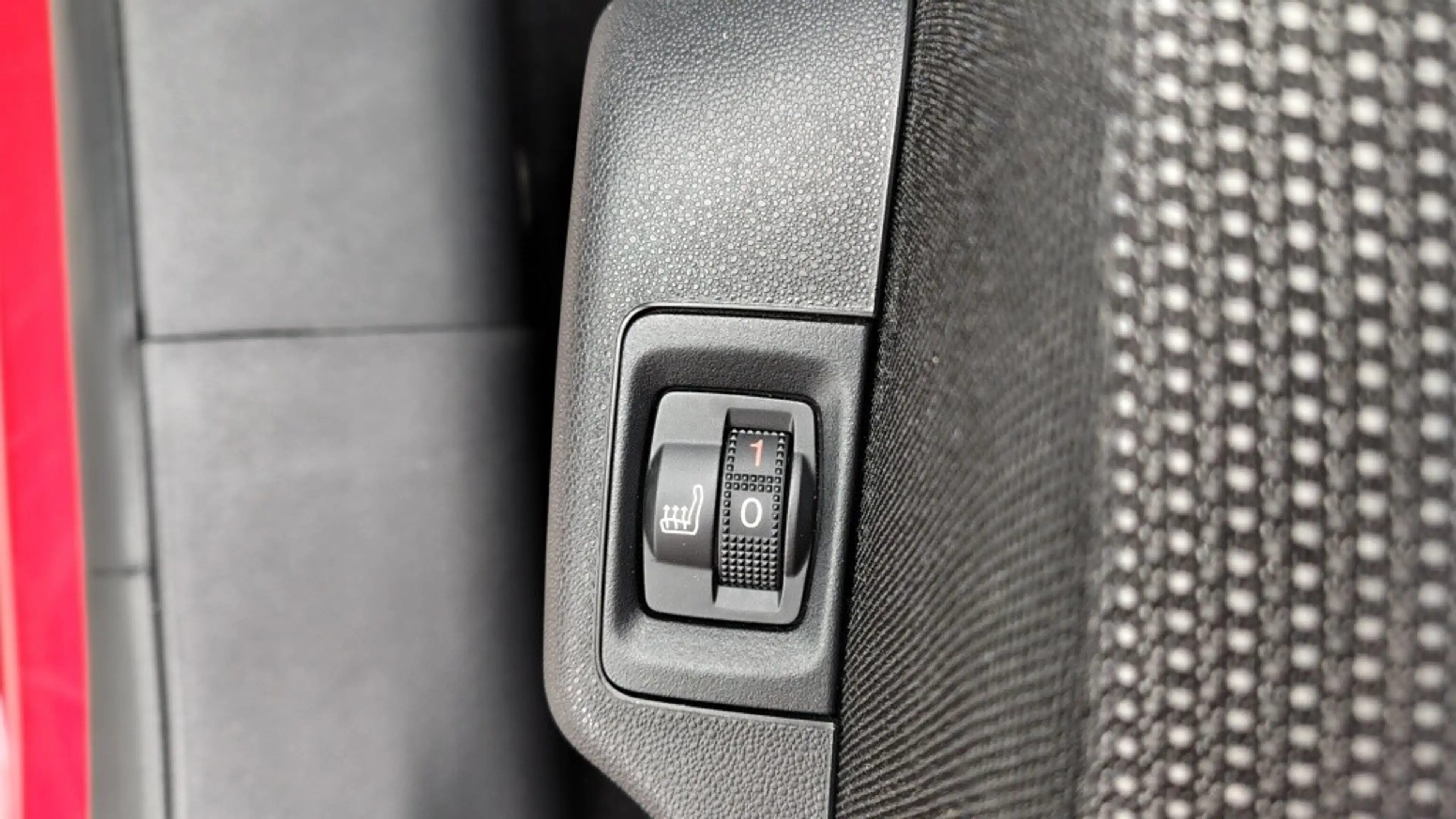 Citroen C3 1.2 PureTech 82 Feel (EURO 6d) — photo 13