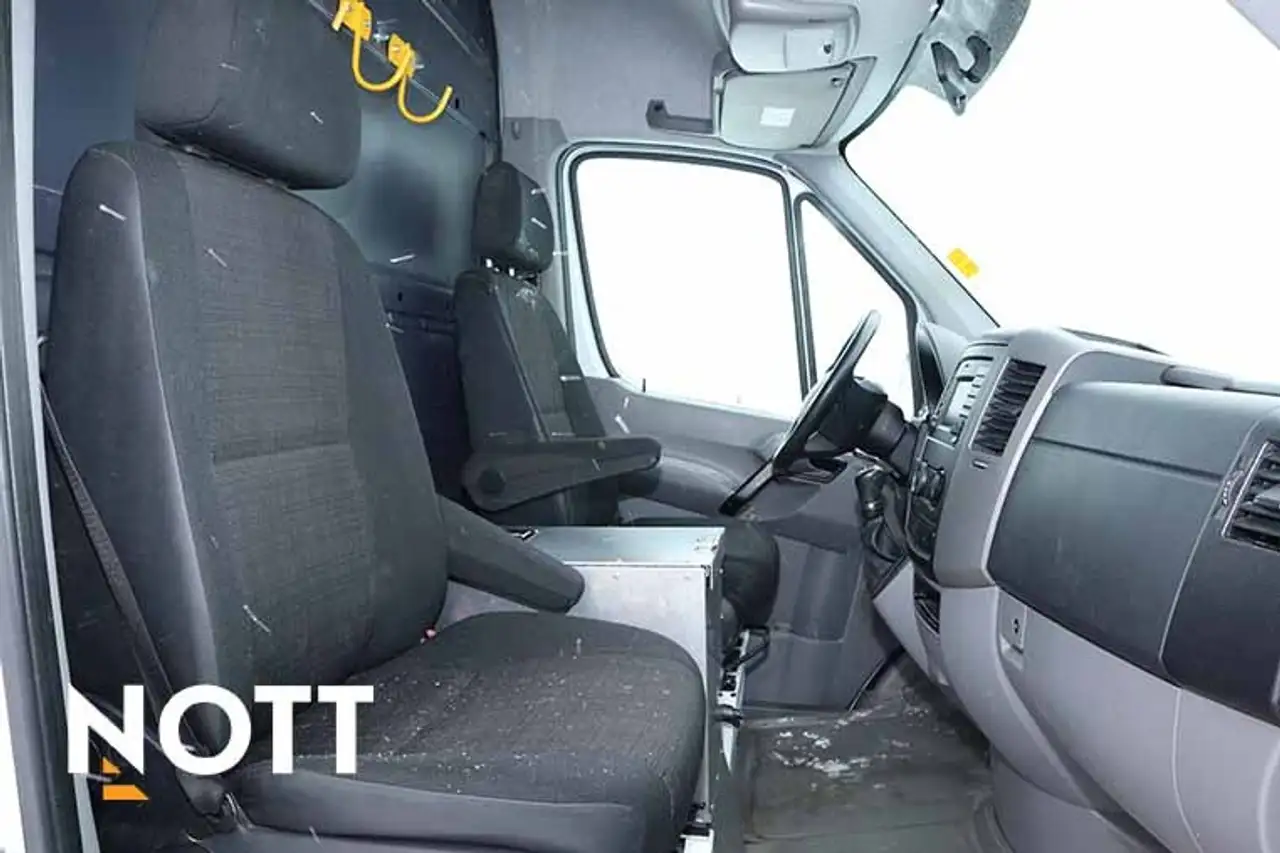 Mercedes-Benz Sprinter снимка Mercedes-Benz Sprinter