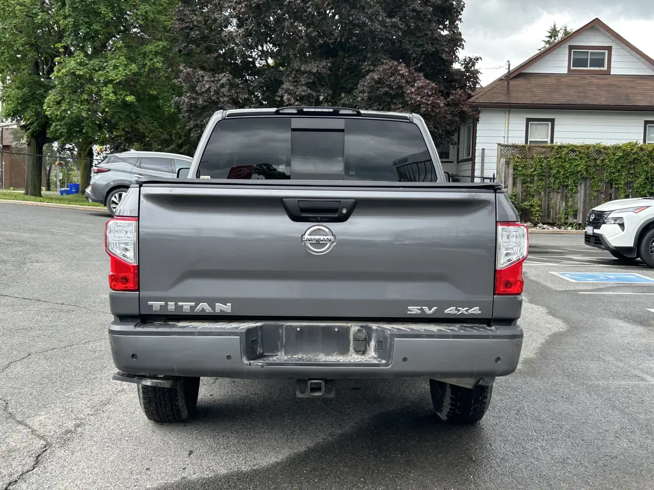 Nissan Titan fotografie Nissan Titan