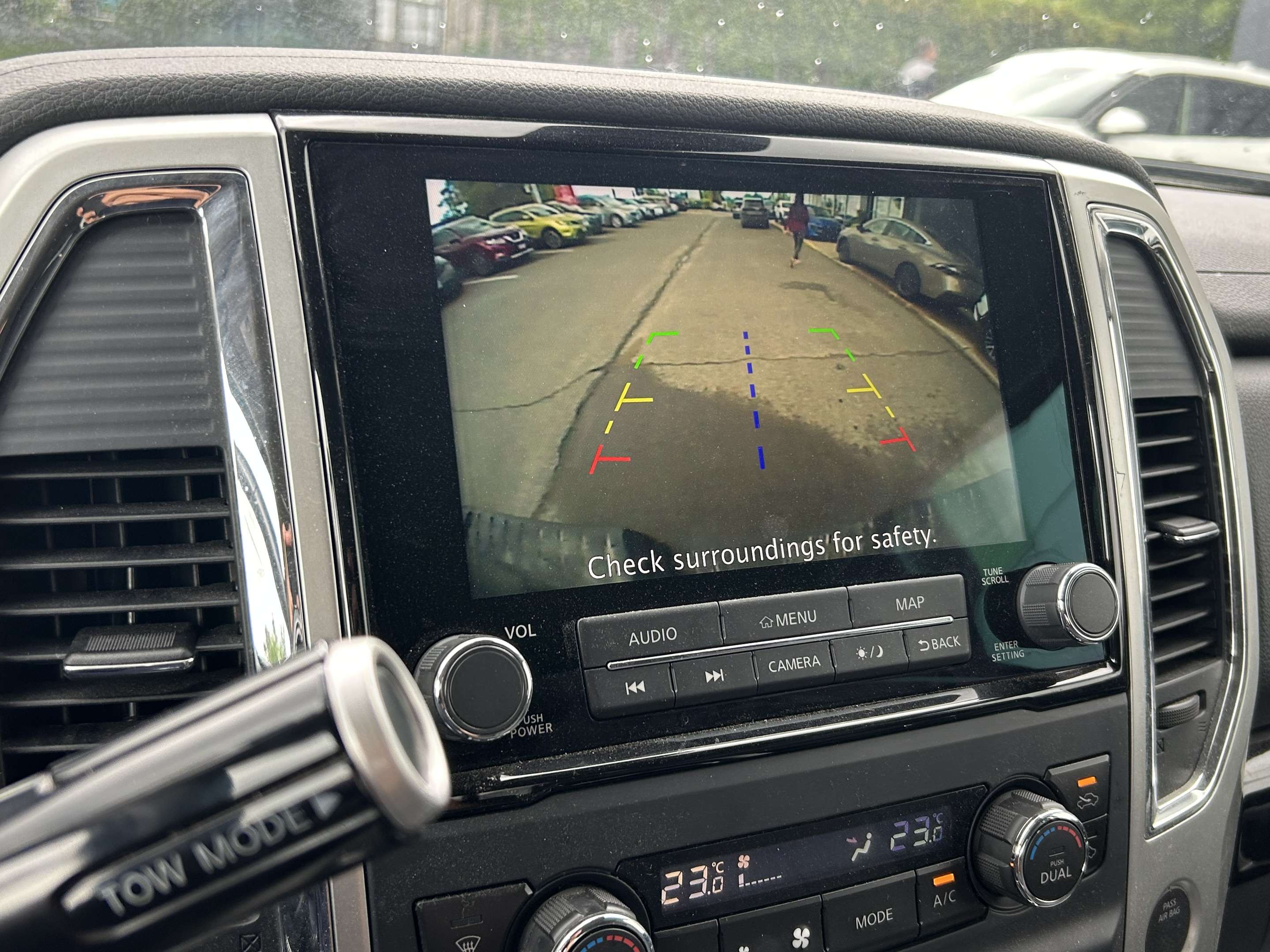 2021 Nissan Titan SV w/4X4/Navi/RemoteStrt/AdptvCruise/CarPlay/SXM — снимка 1