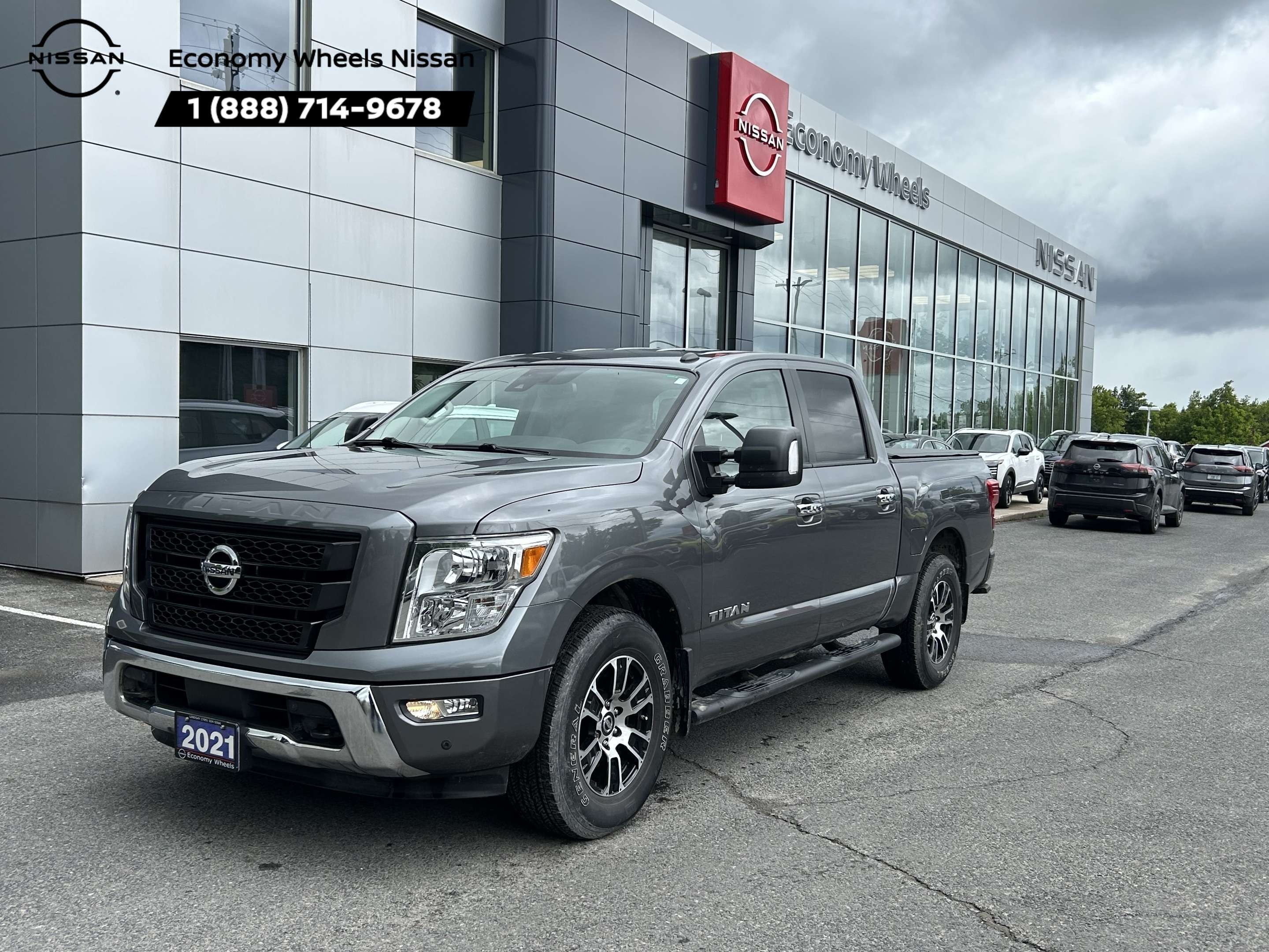 2021 Nissan Titan SV w/4X4/Navi/RemoteStrt/AdptvCruise/CarPlay/SXM