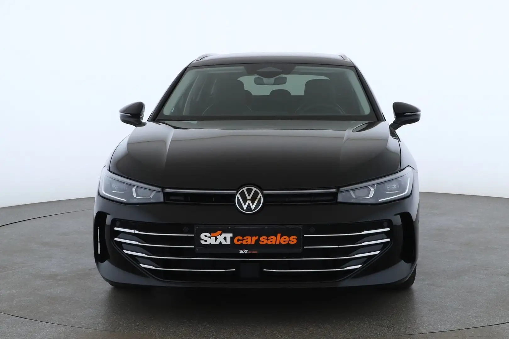Volkswagen Passat 2.0 TDI Elegance|Sport|AreaView|ACC|AHK Black - 2