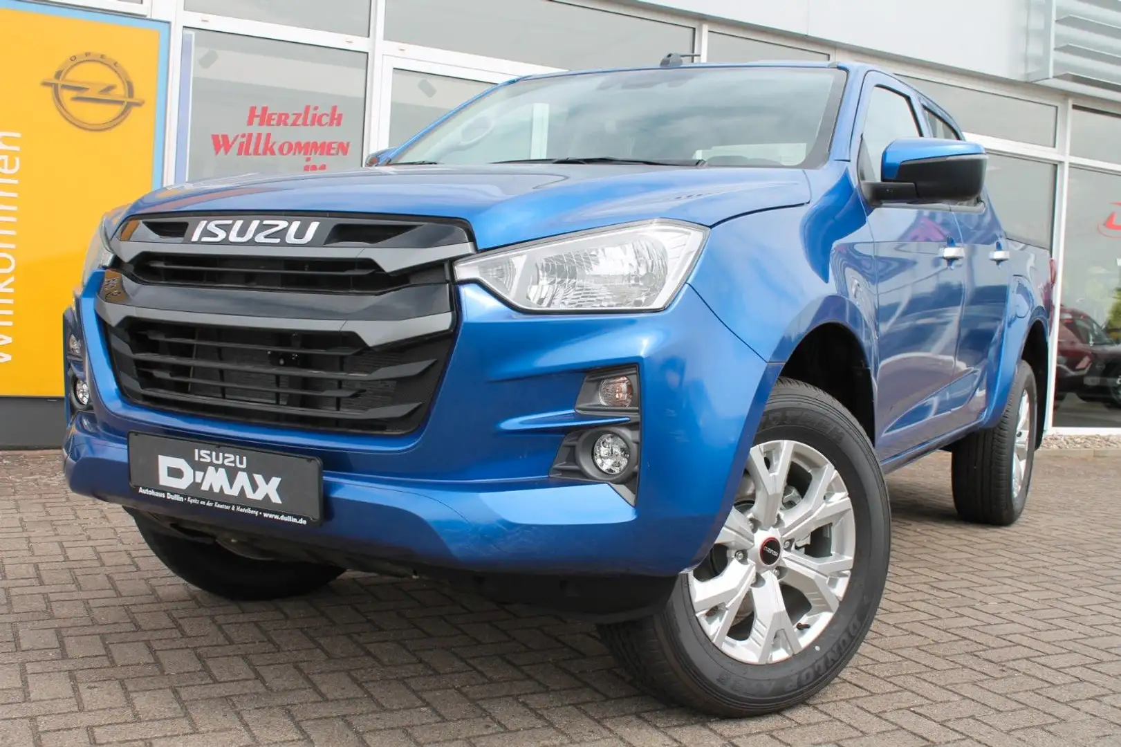 Isuzu D-Max Double Cab 4x4 LS / AHZV+Laderaumwanne Blau - 1