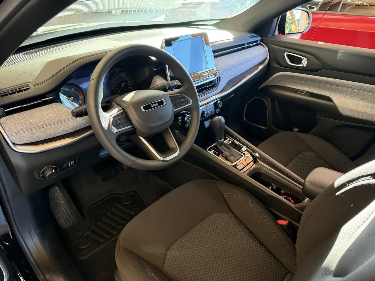 Jeep Compass снимка Jeep Compass