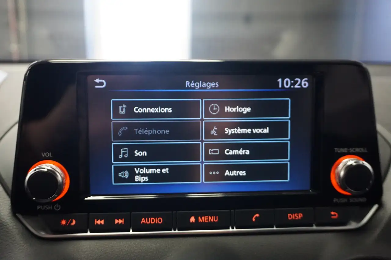 Nissan Sentra снимка Nissan Sentra