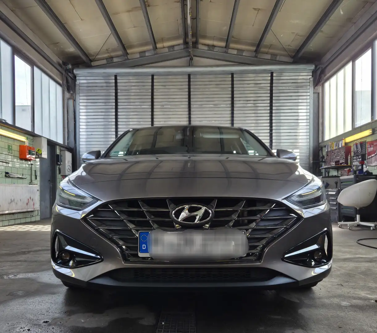 Hyundai i30 1.5 T-GDI 48V-Hybrid Prime Braun - 2
