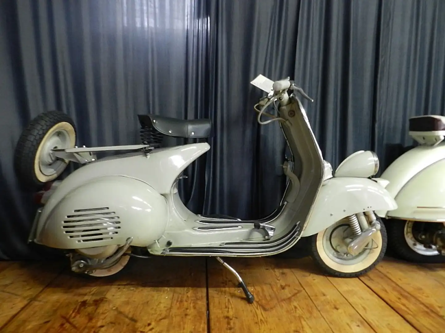 Vespa 125 125 Blanc - 2
