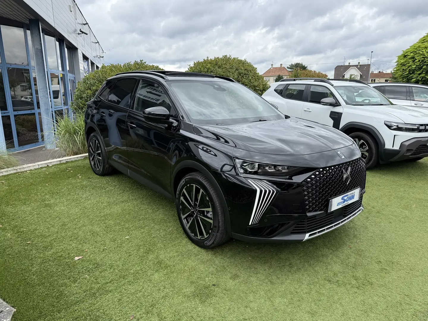 DS Automobiles DS 7 1.5 BLUEHDI 130CH ETOILE AUTOMATIQUE Noir - 1