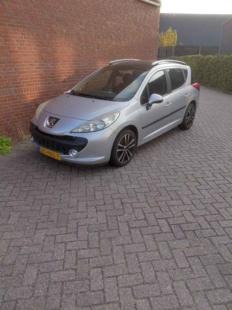 Peugeot 207 SW 1.6 VTi XS Grijs - 1