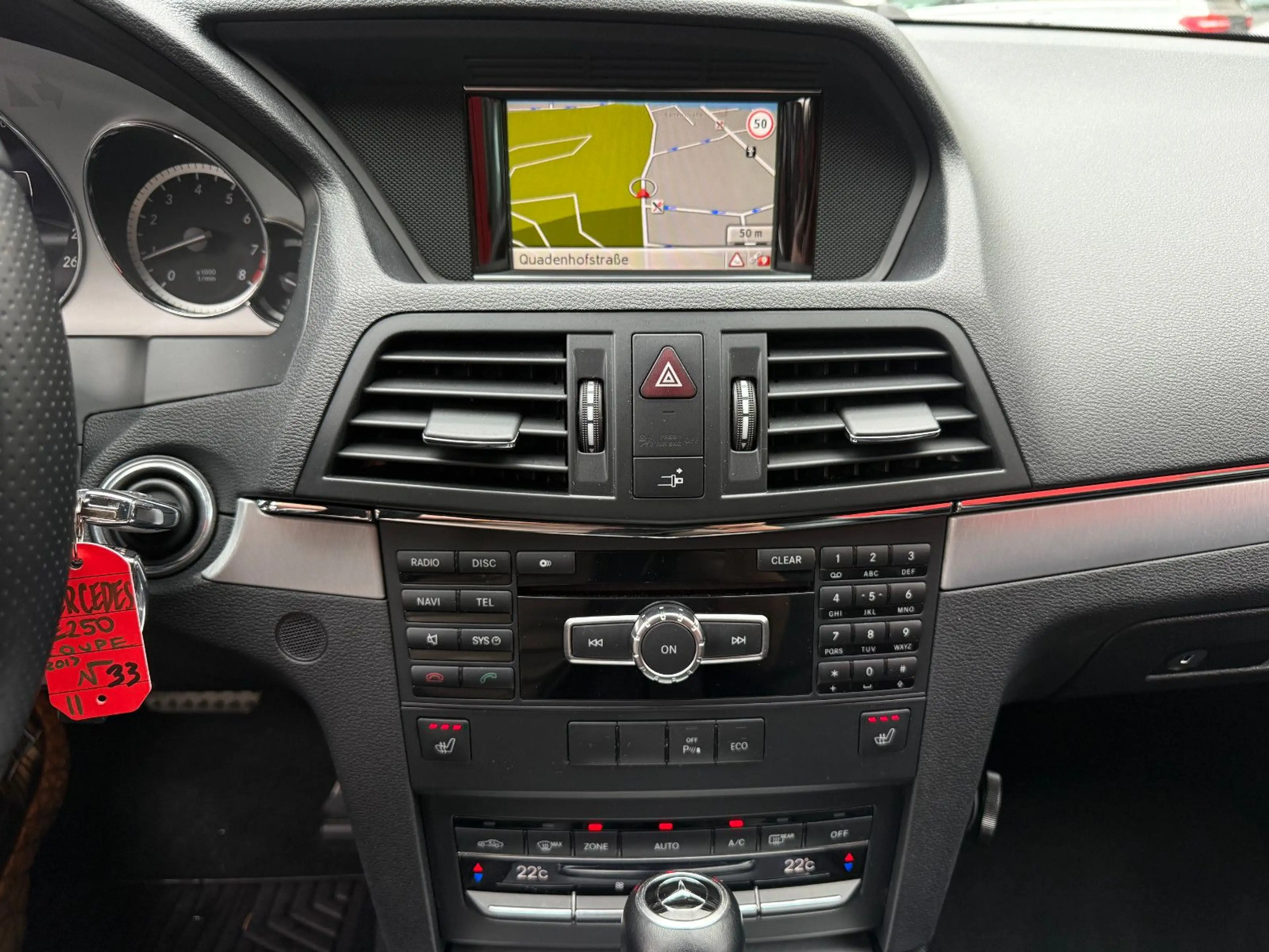 Mercedes-Benz E 250 E250 CGI A M G *Aut.*Leder*Bi-Xenon*PDC* — photo 14
