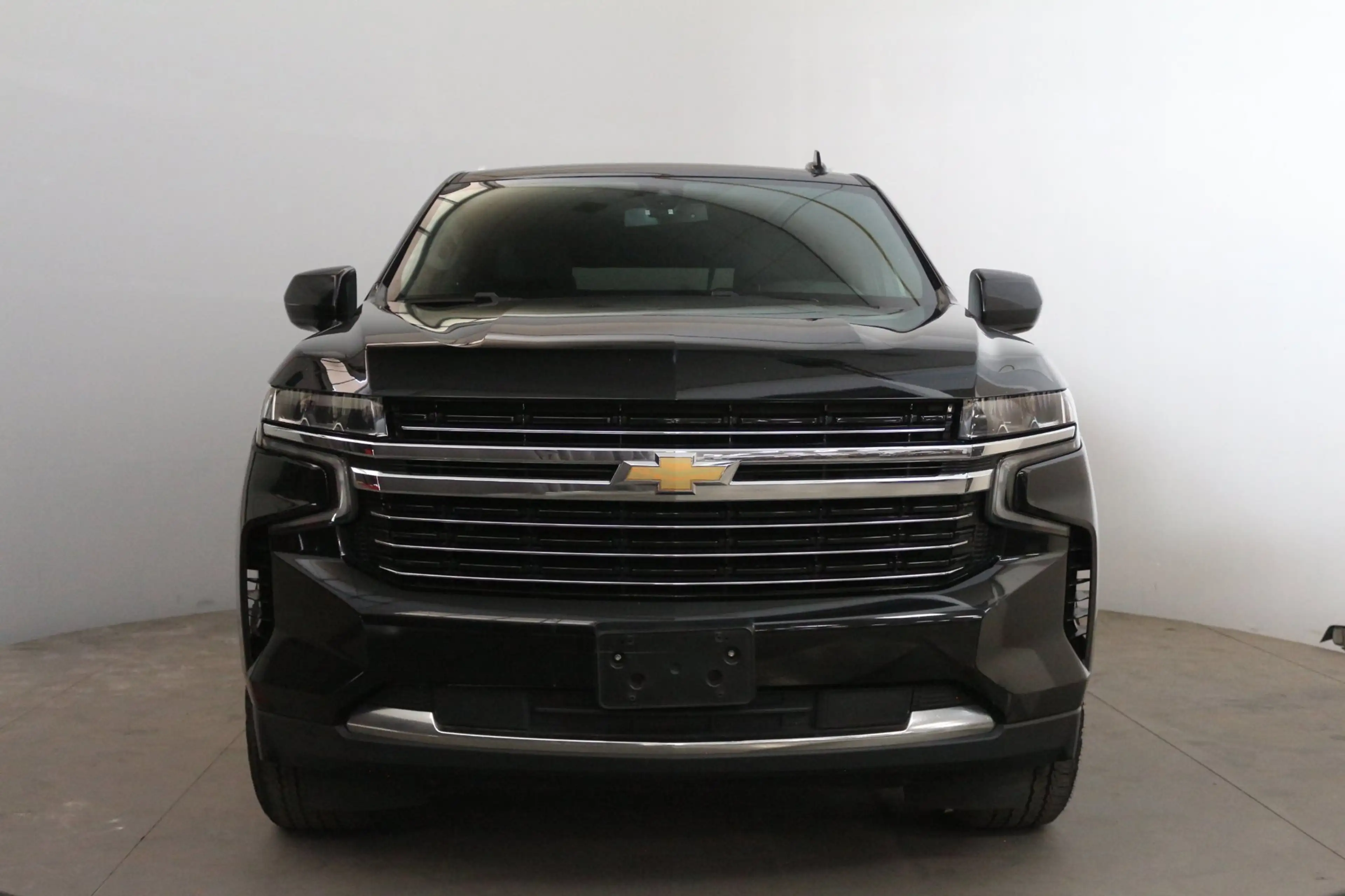 Chevrolet Suburban USA NIEUW MODEL , AMERIKAANSE TITEL, INVOER BETAAL — photo 2