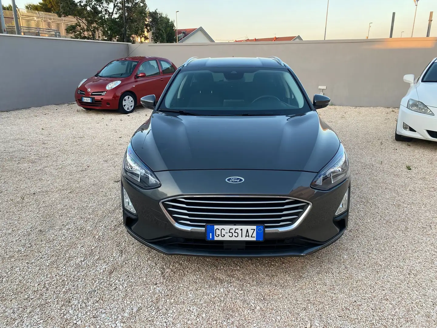 Ford Focus Focus SW 1.5 ecoblue Business s Gris - 2