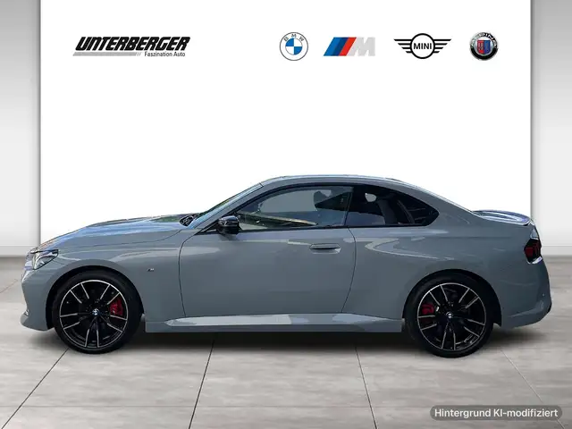 BMW 2 Series view 3