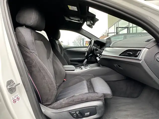 BMW M view 14