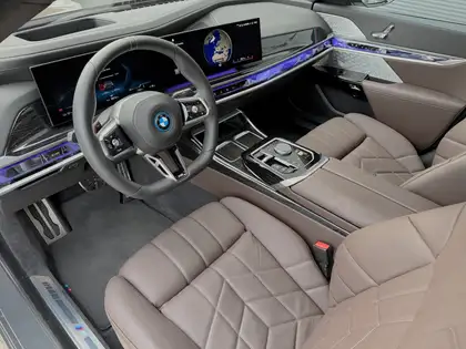 Annonce voiture d'occasion BMW i7 - CARADIZE