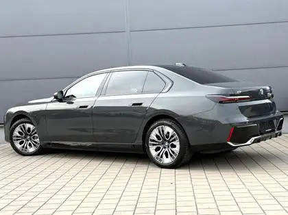 Annonce voiture d'occasion BMW i7 - CARADIZE
