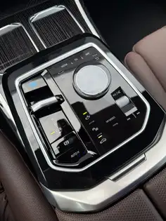 Annonce voiture d'occasion BMW i7 - CARADIZE
