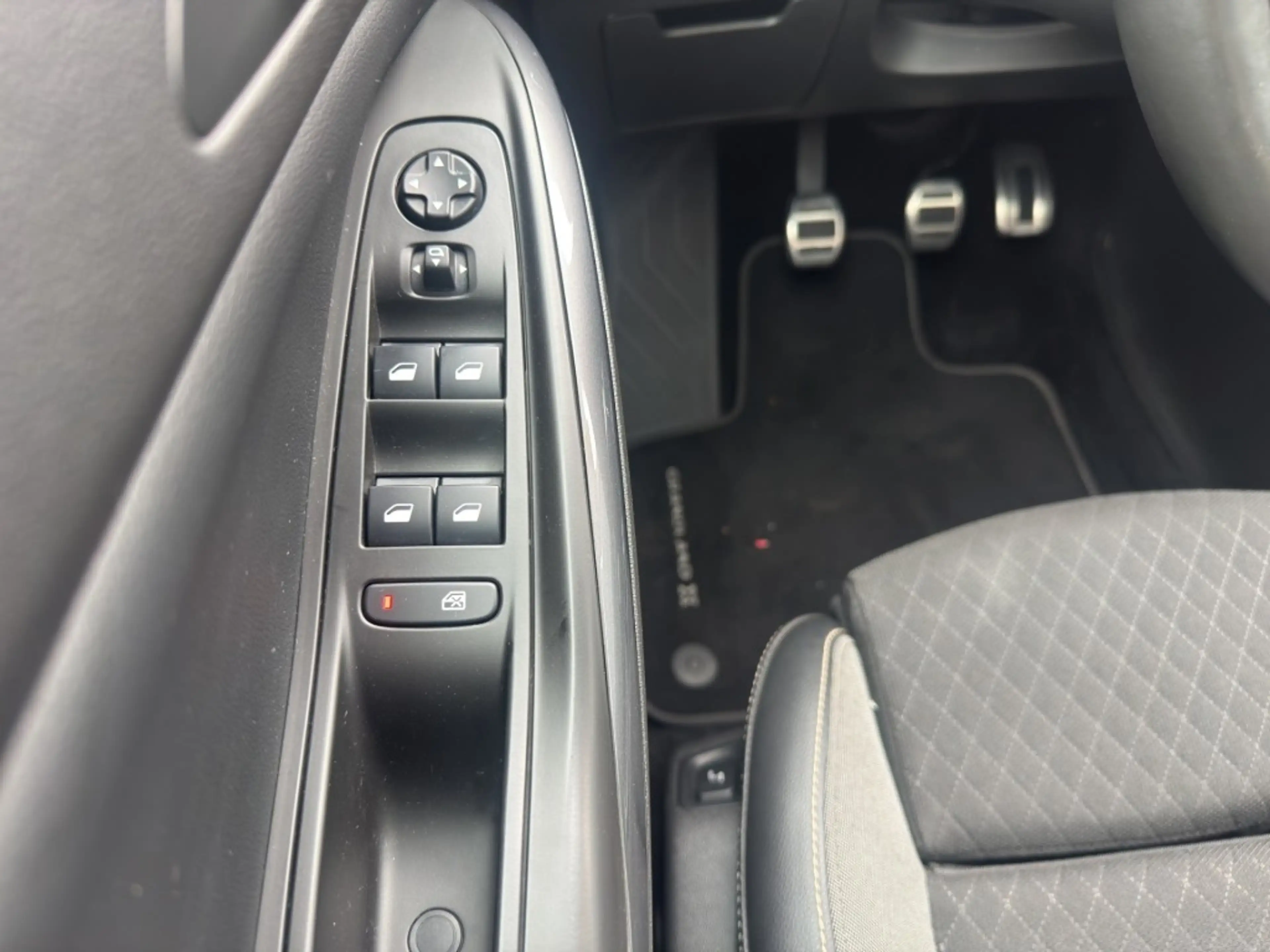 Opel Grandland X 1.2 TURBO INNOVATION,Trekhaak, Carplay, Camera — photo 12