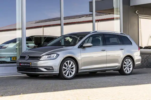 Volkswagen Golf view 13