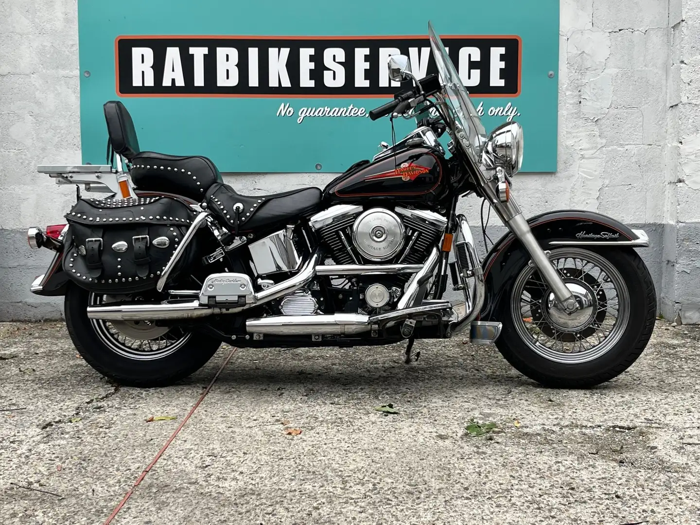 Harley-Davidson Heritage Softail Nero - 1