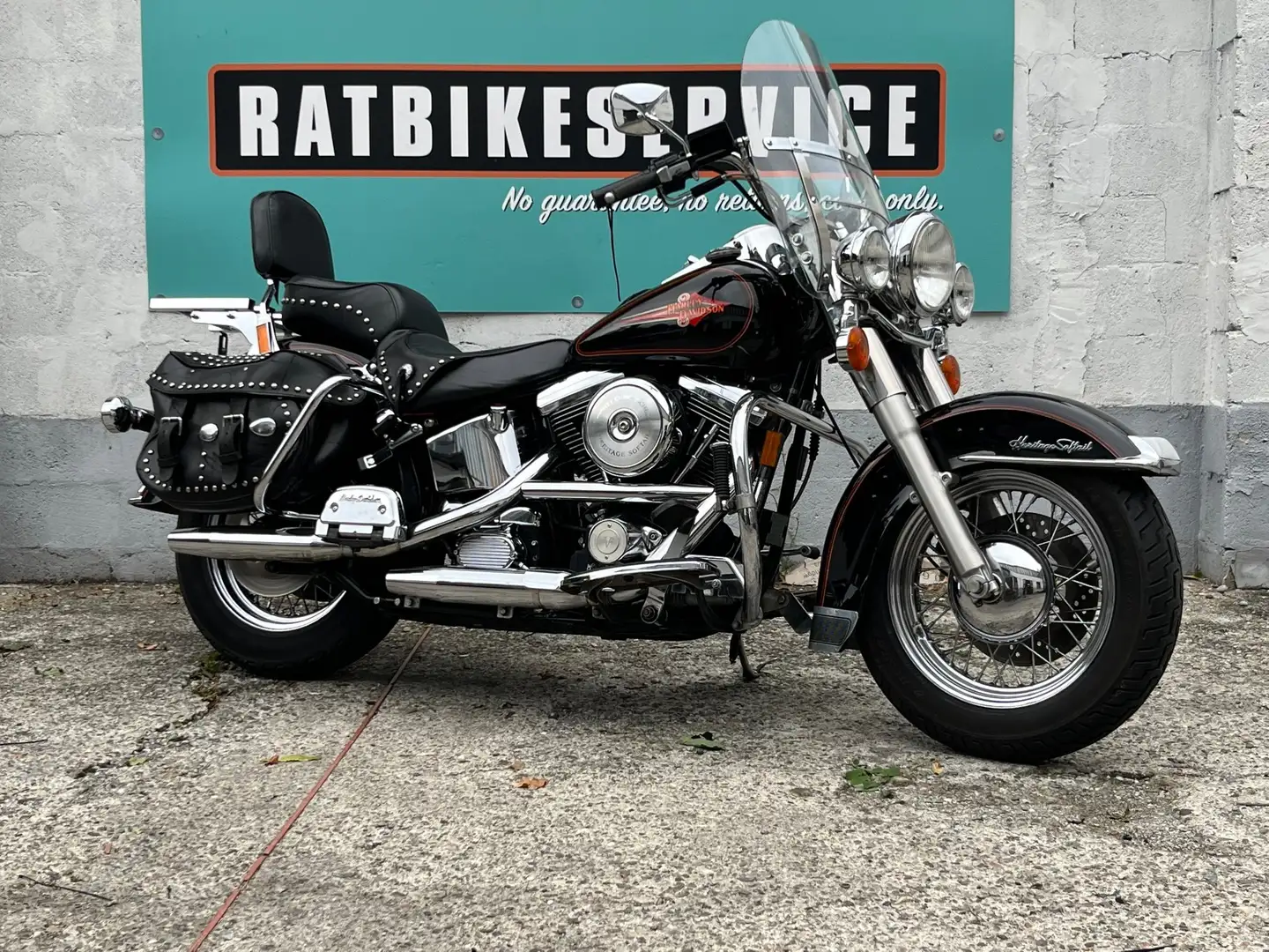Harley-Davidson Heritage Softail Zwart - 2