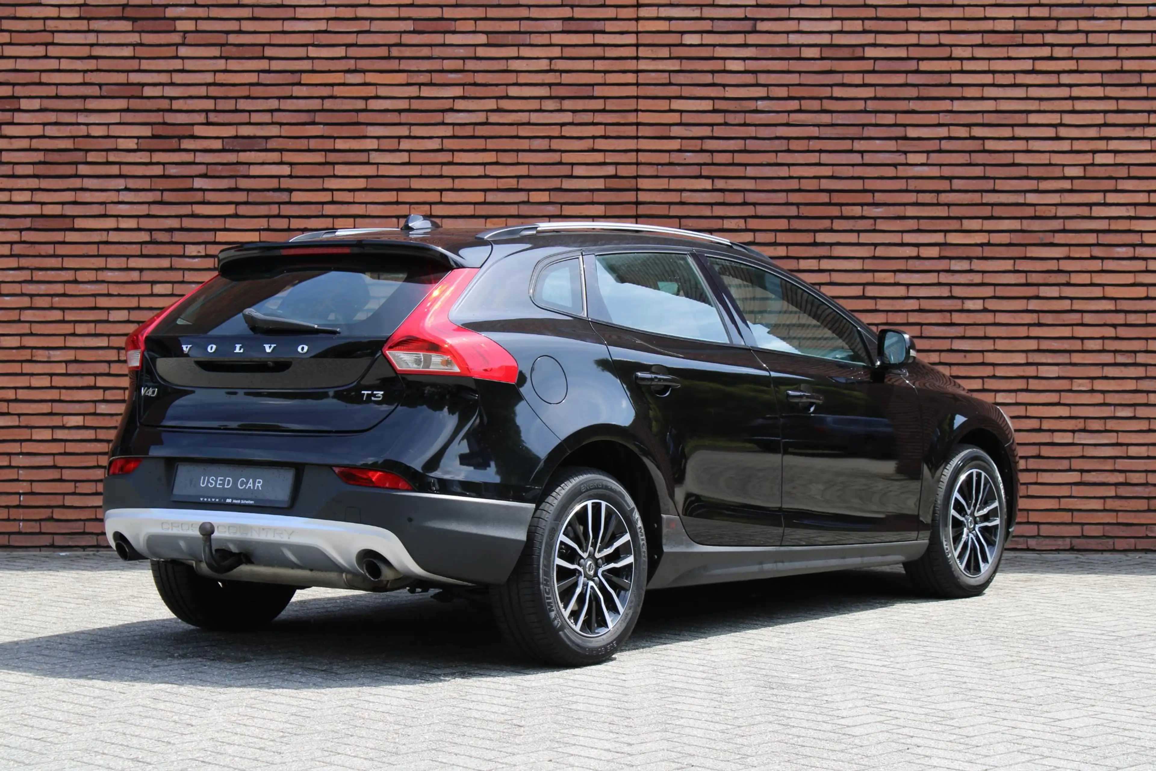Volvo V40 Cross Country 1.5 T3 Nordic+ | Panoramadak | Elektrisch verstelb — photo 2