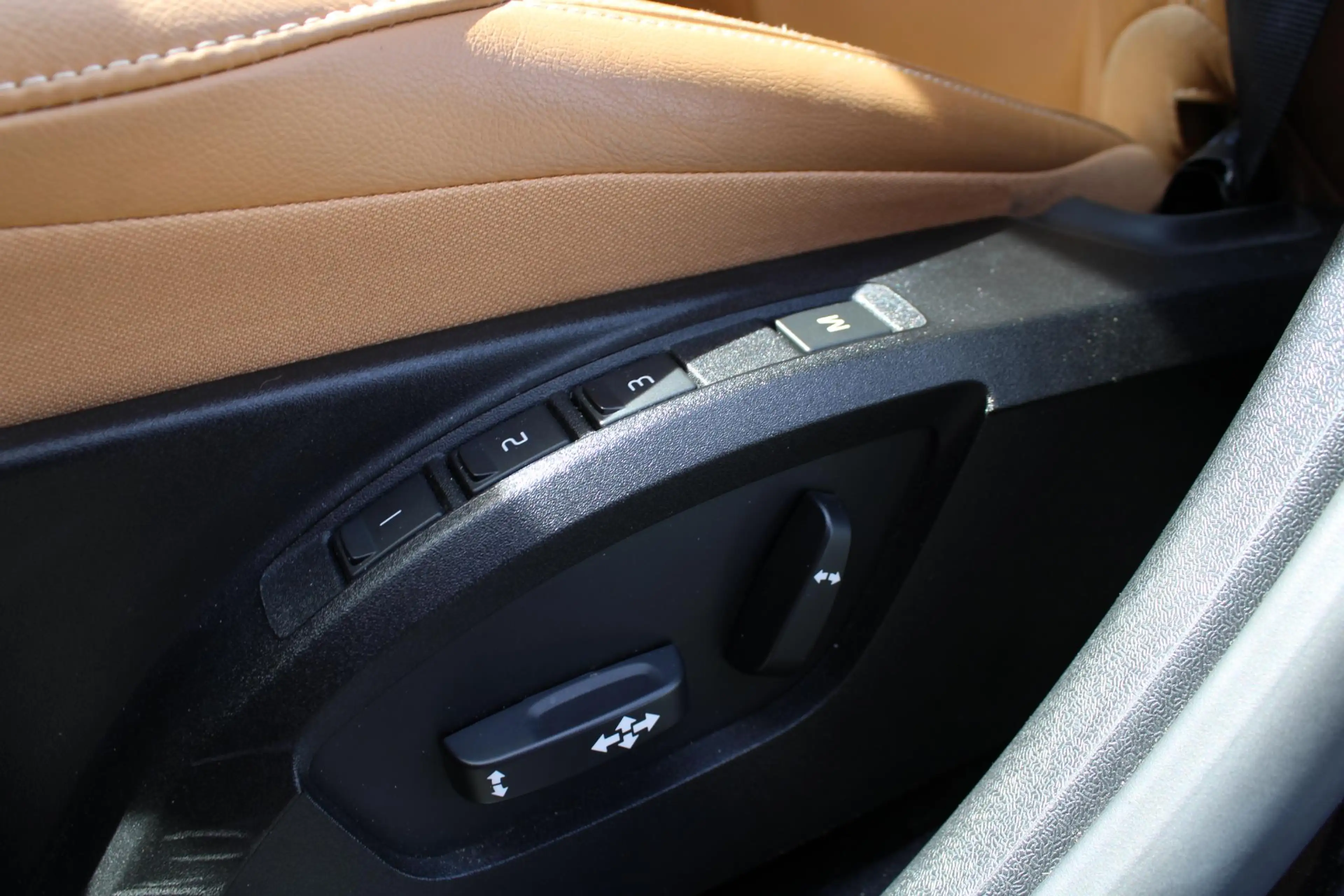 Volvo V40 Cross Country 1.5 T3 Nordic+ | Panoramadak | Elektrisch verstelb — photo 14